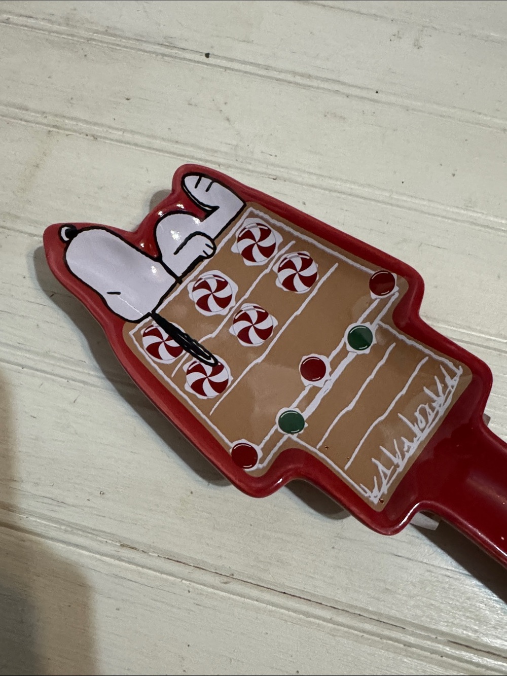 Peanuts Red Gingerbread Snoopy Ceramic Spoon Rest - Picture 2 of 3